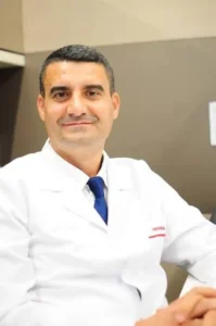 البروفيسور فيسيل شال